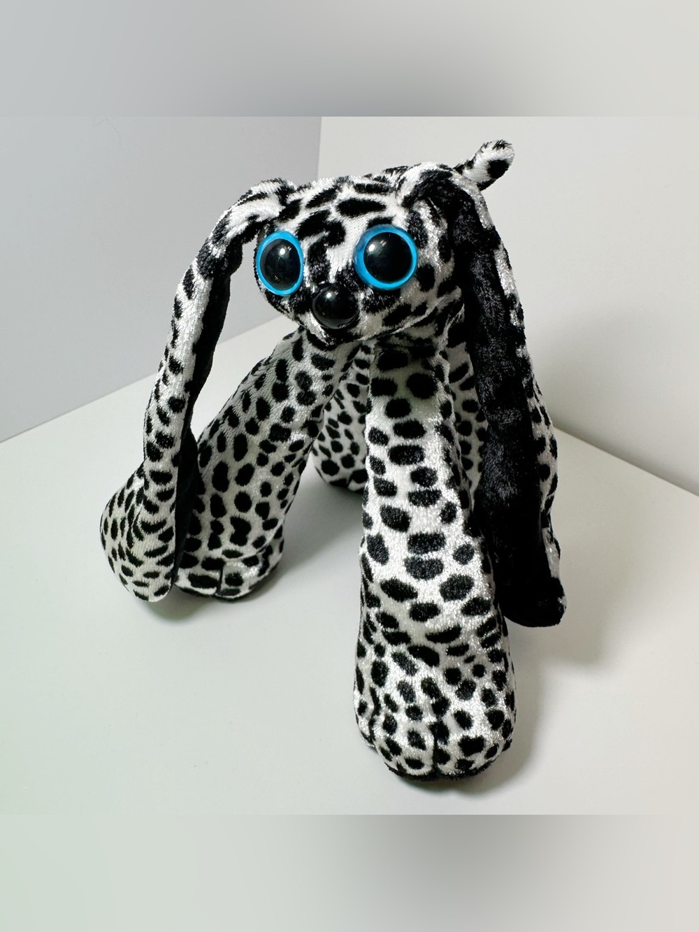 Jakks Pacific Limbo Legs Piper The Puppy Plush Toy